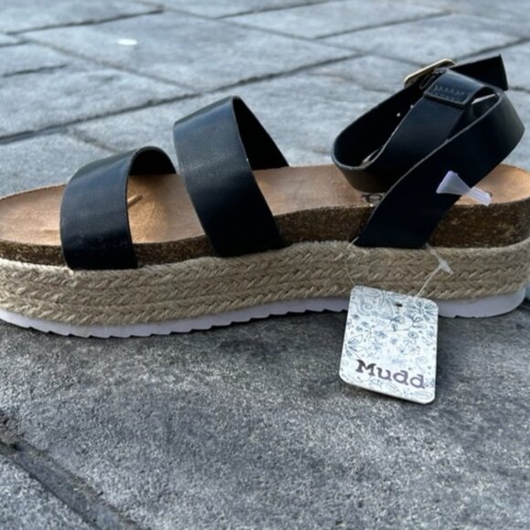 Mudd Black Ankle Strap Sandal - Woven Sole - Picture 3 of 5